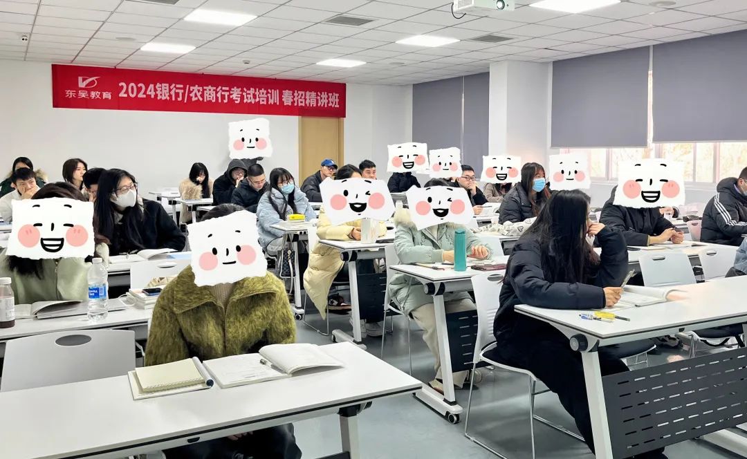 所謂“組合”課程，字面意思就是通過課程間的組合，從而更適合學員的學習狀況，常見的組合課程是：精講班+刷題班。